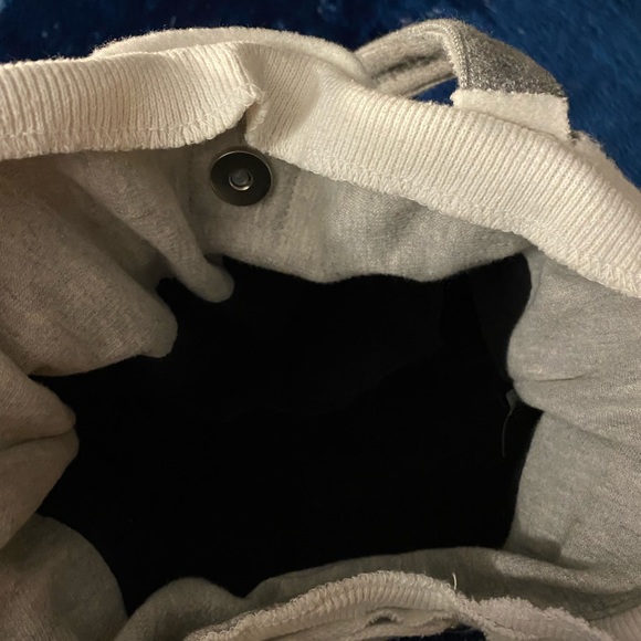 Handbag - Picture 4 of 6